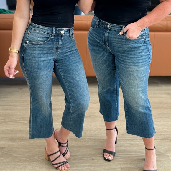 HAYES HIGH RISE WIDE LEG CROP JEANS - Picture 6 of 6